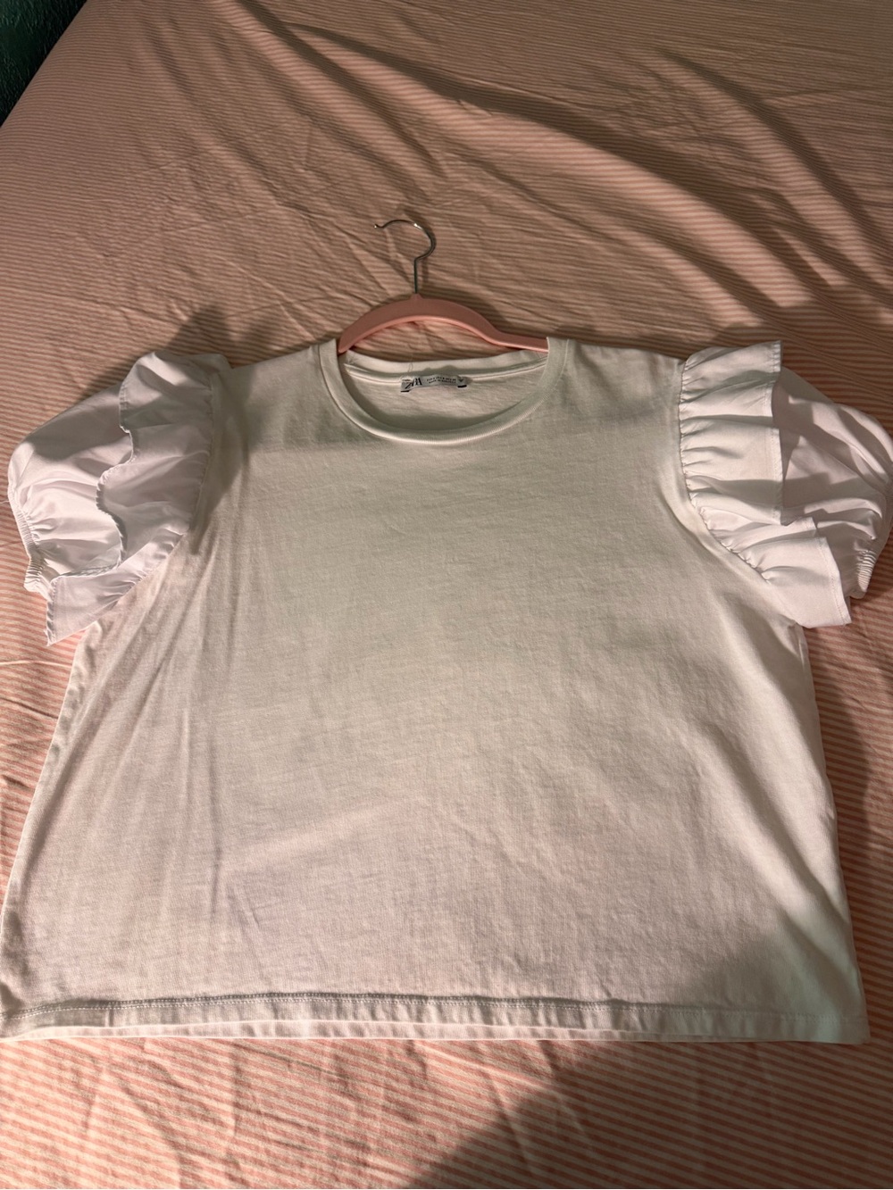 Zara White Ruffle Sleeve Top